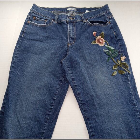 Tint Woman's Size 10 Boot Cut Jeans with floral embroidery Retro Flare Boho New - Picture 1 of 9